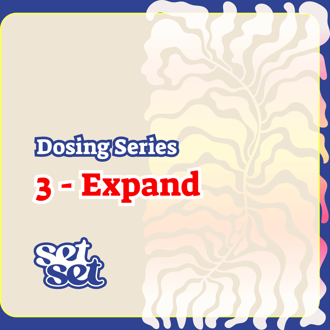 Product packaging with 'Dosing Series 3 - Expand' and 'set set' branding on a beige background.
